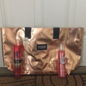 Pink tote with fragrance